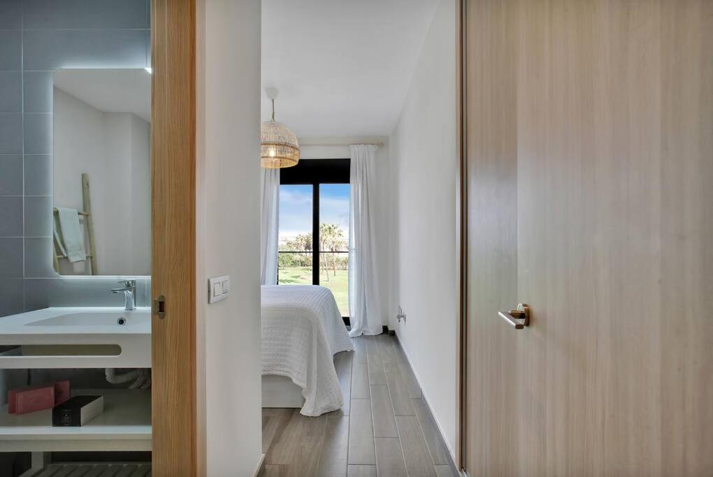 2 Terraces Apartment W/ Astonishing Views. Коста-де-Антигуа Экстерьер фото