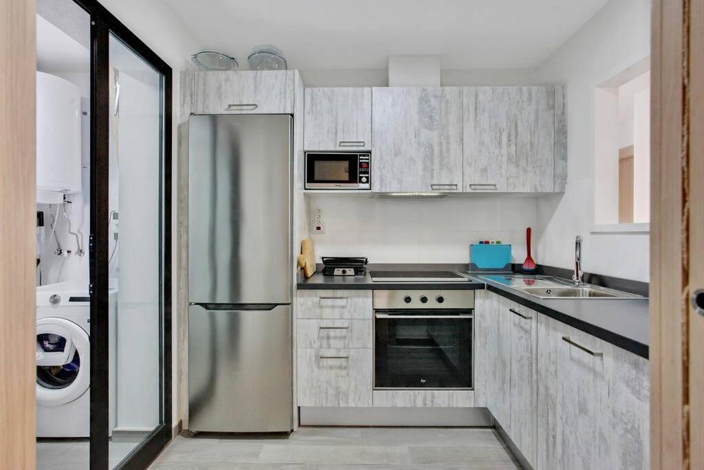 2 Terraces Apartment W/ Astonishing Views. Коста-де-Антигуа Экстерьер фото